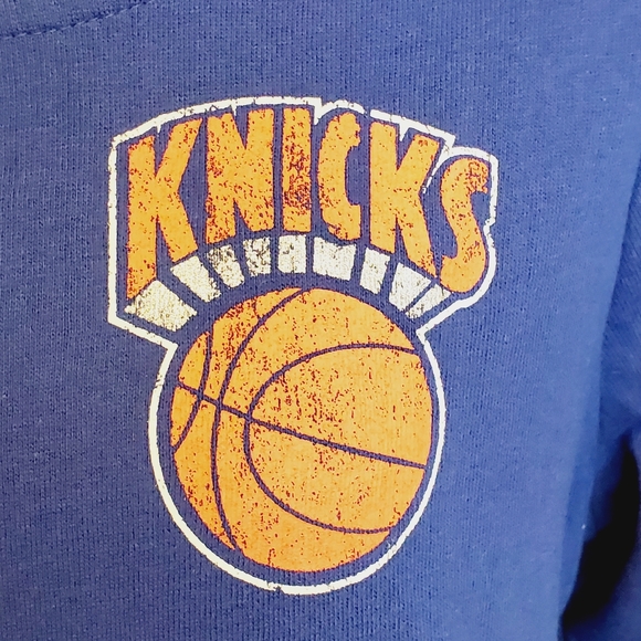 Official NBA New York Knicks Team Tackle Hoodie - Picture 4 of 15